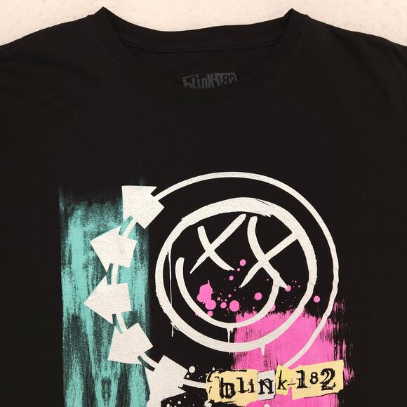 Blink 182 Band Short Sleeve Casual Graphic T-Shirt Adult Mens Size L Black - Picture 1 of 9